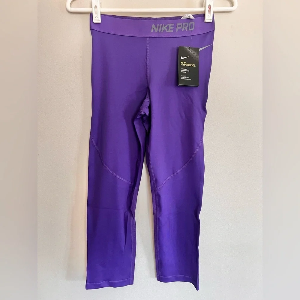 NWT Nike Pro Hyper Cool Compression Capri Tights Training Leggings Womens Sz S